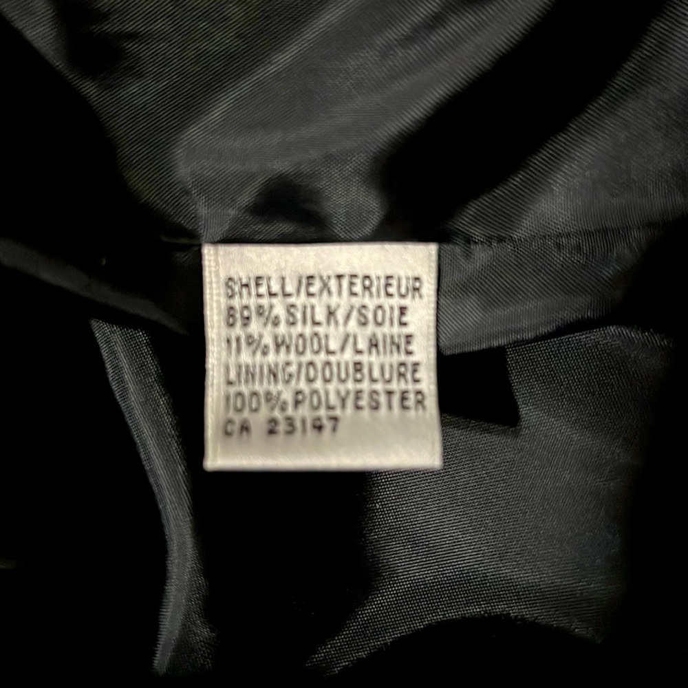 Talbots size 4 black silk jacket - Picture 4 of 4